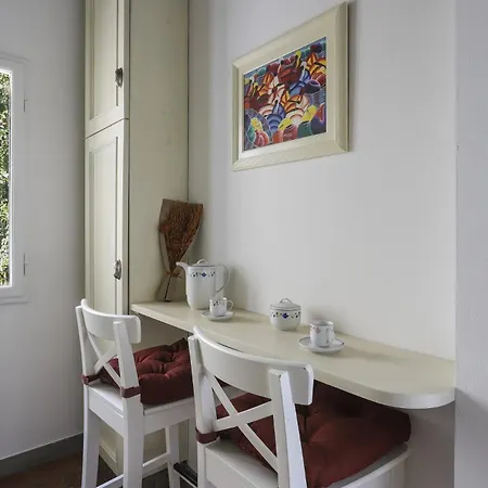Apartment Family In Oltrarno Florence